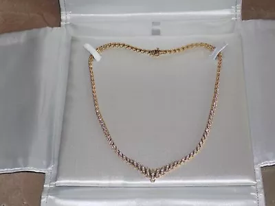 $1875 • Buy Elegant Women's Zales 2 CTW Diamond V Swirl 10 Karat Gold Necklace New In Box