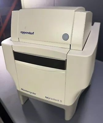 Eppendorf Mastercycler Ep Gradient S 5345 Thermal Cycler  SEE VIDEO!! • $499.99