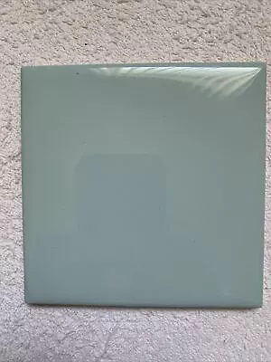 Daltile Spa GREEN 148 GLOSS CERAMIC WALL TILE  4-1/4  X 4-1/4  Ship Adjust 4 Mor • $2.99