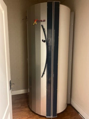 £400 • Buy TANSUN VTEXTRA SUNBED 200w RETUBED