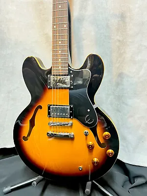 Epiphone The Dot VS Semi-Hollowbody Electric Guitar Color Sunburst In Soft Case • $495