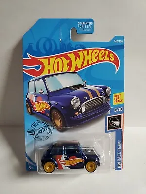 Hot Wheels 2019 Super Treasure Hunt Morris Mini From RLC Boxed Factory Set • $26.99