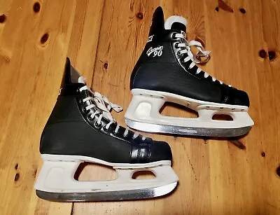 Mint Vtg Mens CCM Champion 90 Black Ice Hockey Skates Size 9 • $29.95