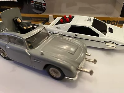 Corgi-The Director’s Cut James Bond Collection-DB5 & Lotus Underwater • £25