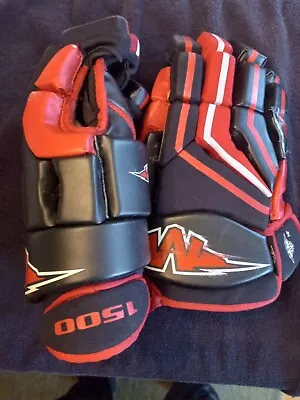 MISSION Ice Hockey Gloves 1500 Size 14  BLACK / RED • $29.99