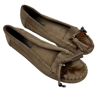 Minnetonka Moccasin Light Brown Color Suede Leather 696784 Sz 6 Feather Tassle • $19.99