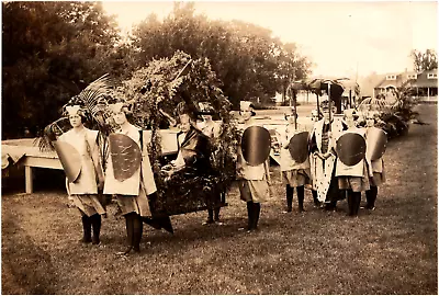 Crowned King & Queen With Guards Play Or Costume Pageant? 1920s Antique Photo • £19.29