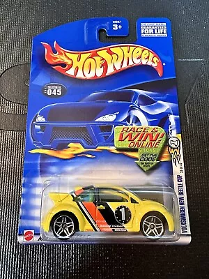 Hot Wheels 2002 First Editions Volkswagen New Beetle Cup Yellow VW Bug #045 • $3.90