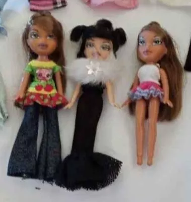 Mini Bratz Dolls Lot • $20