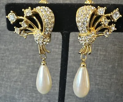 Vintage Marvella Pearl Earrings W Rhinestones In Gold Tone Clip Ons Retro • $45