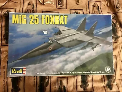 NEW Revell 85-5860 Mig 25 Foxbat (Factory Sealed) Model Airplane Kit 1:48 Scale • $39.99