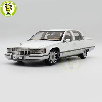 1/18 Diecast Model Car Friends Gifts For Cadillac Fleetwood White • £199.90