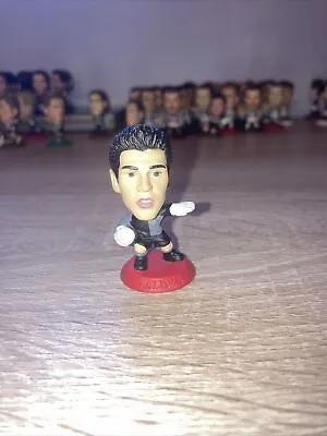 Microstars BARCELONA (GOALKEEPER) VALDES RED BASE MC7835 FREE POSTAGE • £3.99