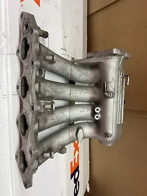 B16A2 Intake Manifold P30 Vtec OEM Honda Civic Si DOHC Vtec B16A3 B16A • $99