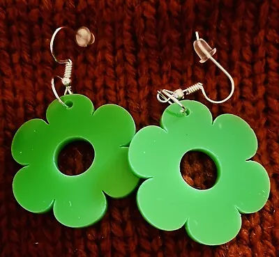 60s 70s 80s GREEN  Flower  GEOMETRIC Dangle Drop Earrings  Club Festival Retro • £3