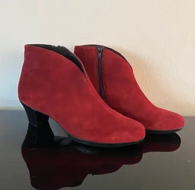 Munro Maroon Boots - Size: 10 W • $49.99