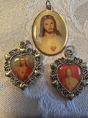 Vintage Religious Jesus Christ Pendants Lot Of 3 • $12