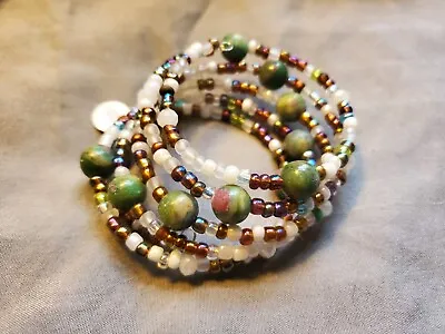 Memory Wire Beaded Bracelet Glass Beads Ruby Fuschite Gemstone Healing Bangle • $15
