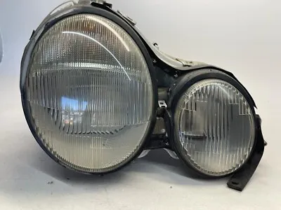 96-99 Mercedes Benz W210 E420 E430 E55 Right Passenger Side Headlight • $80