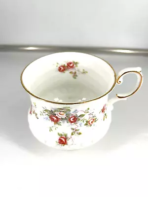 Queen's Rosamund Tea Cup (KK) • $9.99