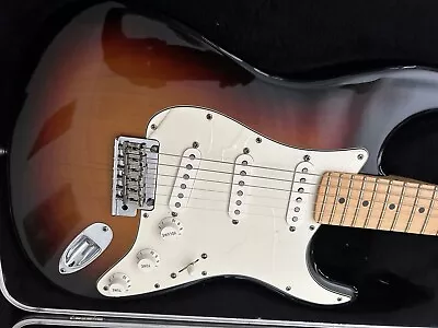 Fender USA Dec 2007 Standard Stratocaster Electric Guitar • $2040