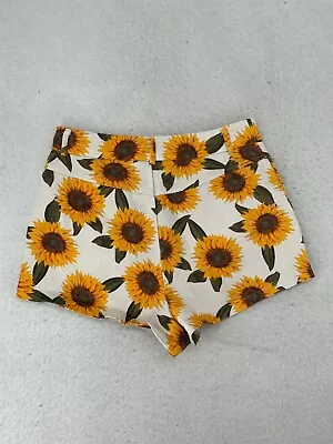 Shein Shorts Womens Size 6 White Sunflower Print Denim Regular Fit Casual • $11.99