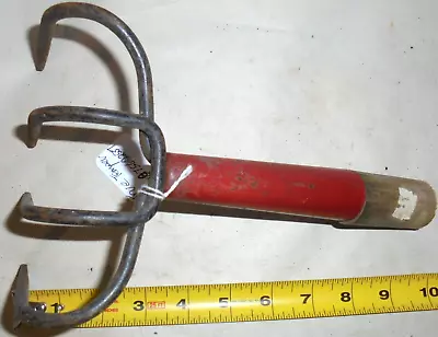 Vintage 4 TINE CLAM & GARDEN CLAW Hand Cultivator Wood Handle RAKE Fork Weeder • $19.95