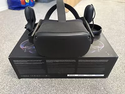 Oculus Meta Quest 1 - 128GB  With Headset Charger  & Controllers • £20