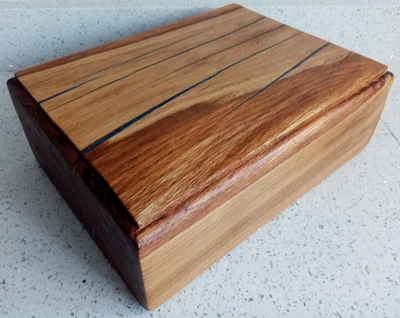 £75 • Buy Butchers Block/Chopping Board Solid Oak. (Max 33x24x10.5cm) 8 Kg.Unique.