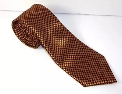 05-Twenty Dollar Tie Orange Geometric Silk Tie  61 X 3.25 • $19.99