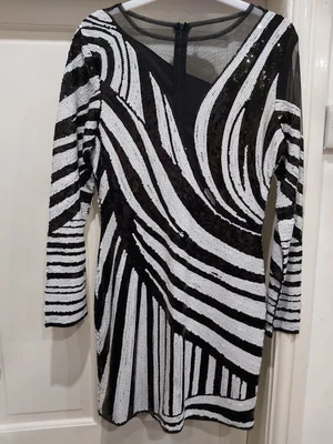 £15 • Buy Forever Unique Mini Black/White Sequin Dress Size 8/10