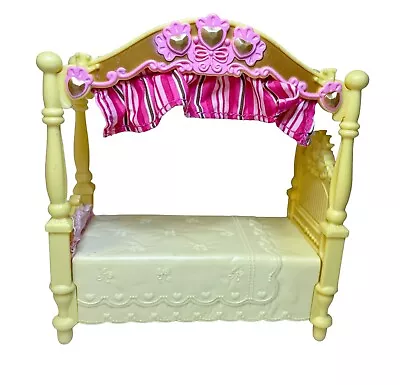 Fisher Price Loving Family Dollhouse Furniture Vanity Bed Pink Yellow 2009 Doll • $8.50