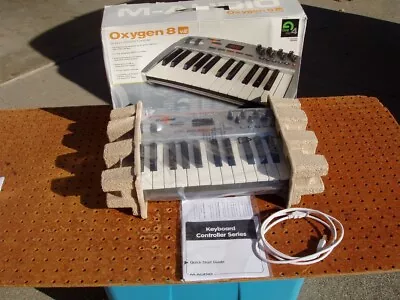 M-AUDIO OXYGEN 8 V2 25 USB 25 KEY MIDI CONTROLLER KEYBOARD UNUSED OPEN BOX • $124.99