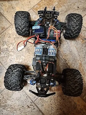 Losi Mini Lst Rc Car Appears To Be In Very Good Condition – See Pictures • $180