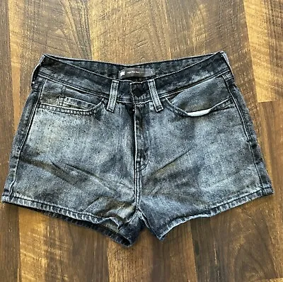 Levi’s Size 5 High Waisted Acid Wash Black Shorts • £21.38