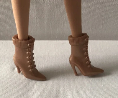 $5.49 • Buy Fashion Doll Boots Shoes Bronze Lace Design Heeled Feet Barbie Compatible