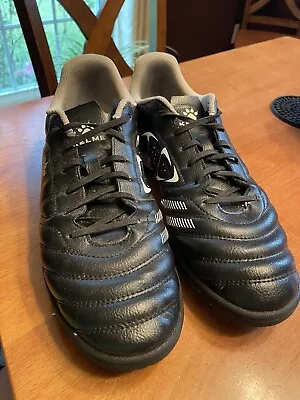 Kelme 9 Black Turf Shoes Men’s Soccer • $30