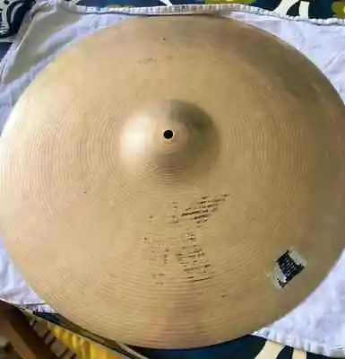 Zildjian K 20  Heavy Ride • £170