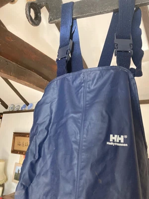 £5 • Buy Waterproof Fishing Dungarees/ Over Trousers With Bib