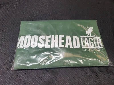 NEW Moosehead Lager Canadian Beer Men's Size XL T-Shirt Graphic Crew Neck Cotton • $19