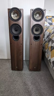 Kef IQ5 SE Floor Standing Speakers • £78