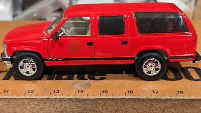 Sunnyside 1:24 Scale 1993 Chevy Suburban 1500 F.B.I. Five-O Collectibles 40/500 • $65