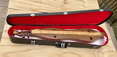 Mountain Dulcimer String Instrument W/ Carry Case And Extras (Expertly Crafted) • $1000