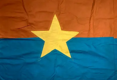 FLAG  1 VC Vietcong Flag  RED FLAG W YELLOW  NVA FLAG  VIET CONG Y . • $34