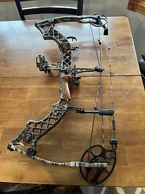 Mathews Z7 Extreme Compound Bow • $600