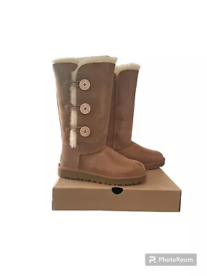 UGG Bailey Button Triplet II Chestnut Fur Boots Womens Size 8 *NIB* • $159.95