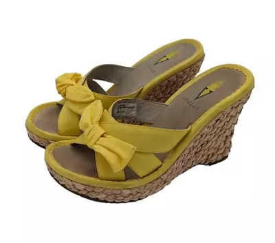 Women's Volatile High Heel Yellow Fabric Bow Knot Wedge Slide Sandals Sz 6 • $25