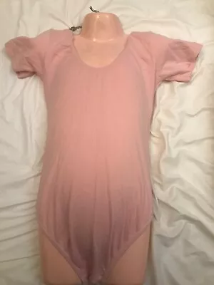 £4 • Buy Pink Short Sleeve Leotard Size 3A Never Been Worn