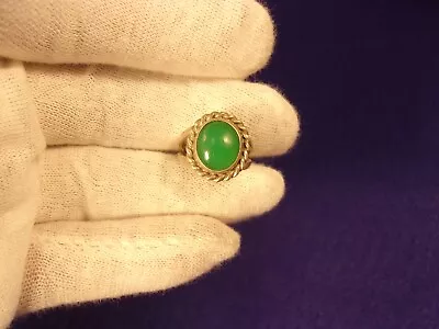 Enticing Vtg Handcrafted Ladies Southwestern Sterling Silver & Chrysoprase Ring • $32