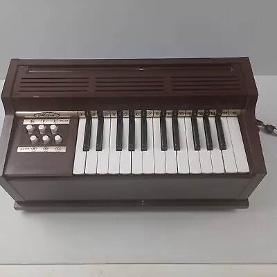 Vintage Magnus Electric Chord Organ ~ Seller Refurbished ~ Works Perfectly~ EUC • $89.95
